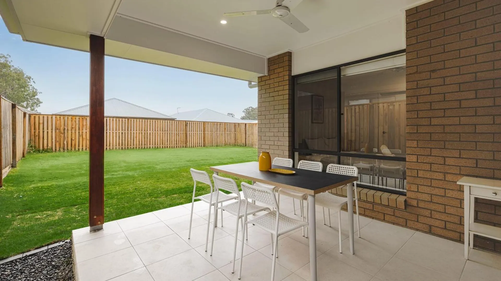 Brand New 4Br Family-Friendly House Wifi Garage Villa Jimboomba 0*,
