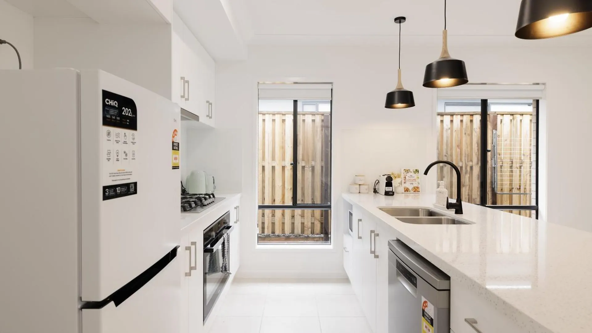 Brand New 4Br Family-Friendly House Wifi Garage Villa Jimboomba 0*,