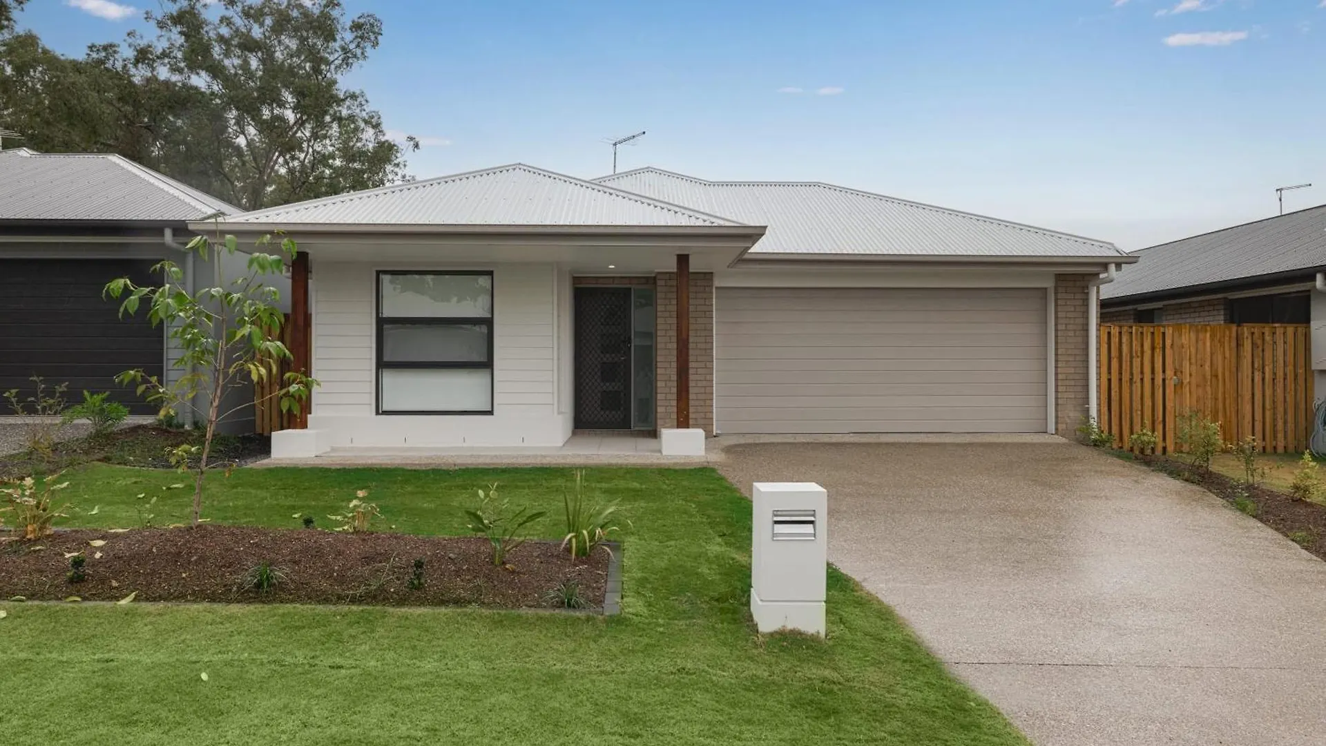 Holiday home Brand New 4Br Family-Friendly House Wifi Garage Villa Jimboomba Australia